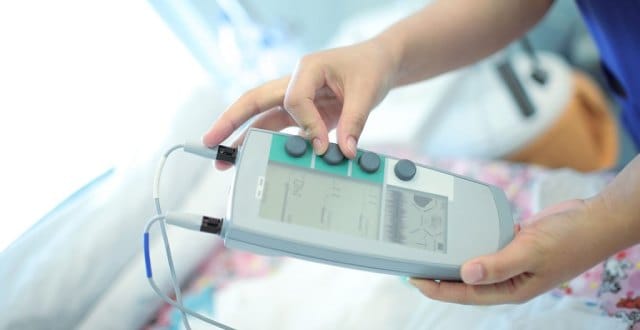 Custom battery packs for medical devices and healthcare applications